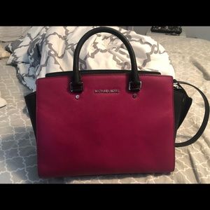 Michael Kors Selma satchel